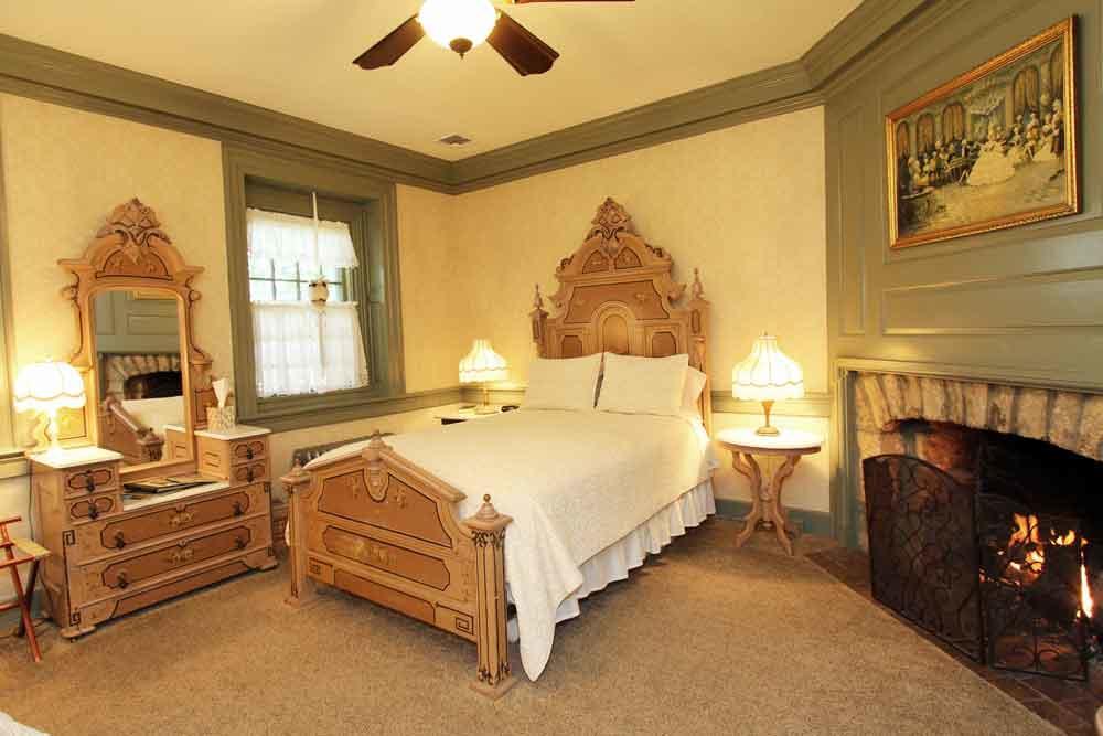 Rocky Acre Farm Bed & Breakfast Mount Joy Exterior photo