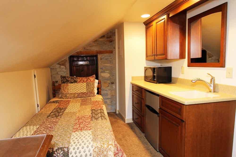 Rocky Acre Farm Bed & Breakfast Mount Joy Exterior photo