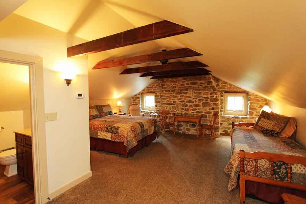 Rocky Acre Farm Bed & Breakfast Mount Joy Exterior photo