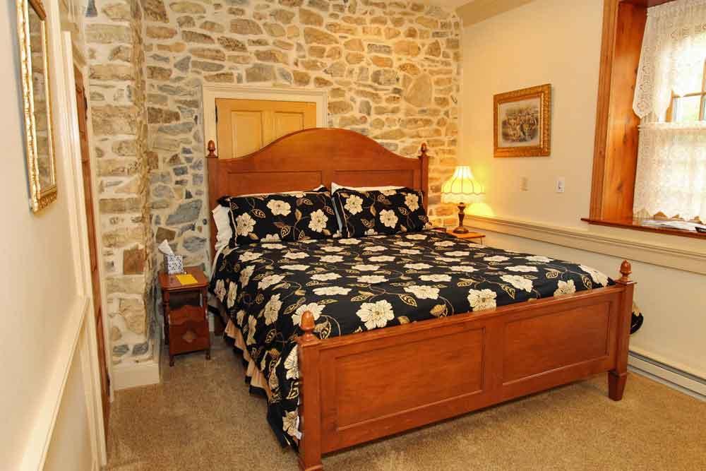 Rocky Acre Farm Bed & Breakfast Mount Joy Exterior photo