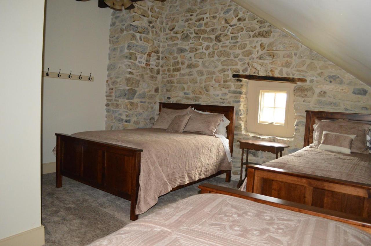 Rocky Acre Farm Bed & Breakfast Mount Joy Exterior photo